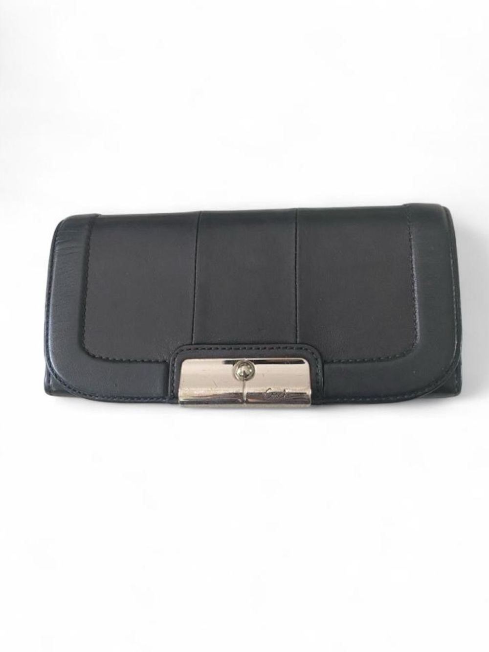 Coach Black Leather Turn-Lock Long Wallet Clutch – Silver Hardware